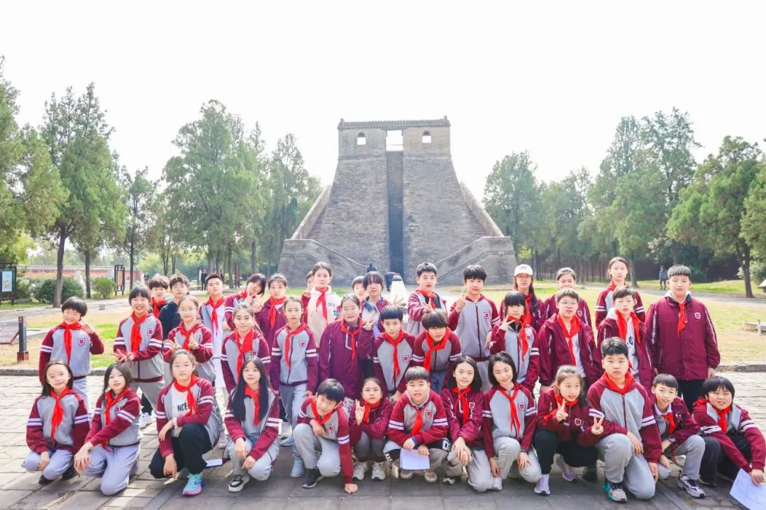 小熊月报10月多彩画卷：解锁校园的N多趣味瞬间!