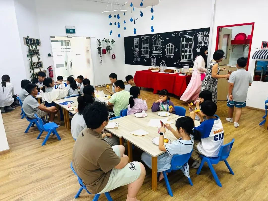 跨越山海的童心之约——枫叶小熊小学参访新加坡枫叶小熊纪实