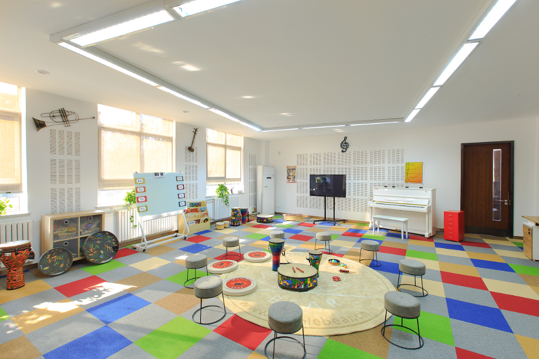 枫叶小熊小学介绍